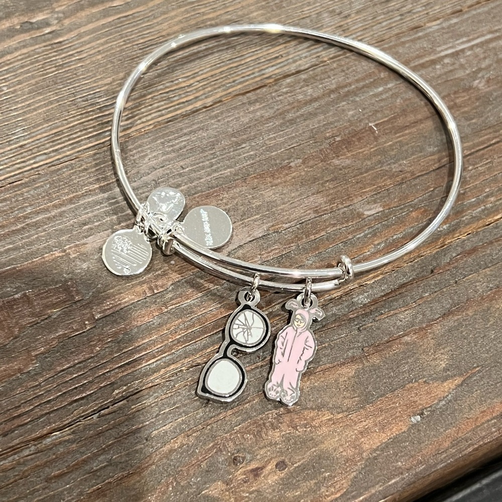 A Christmas story Alex and ani